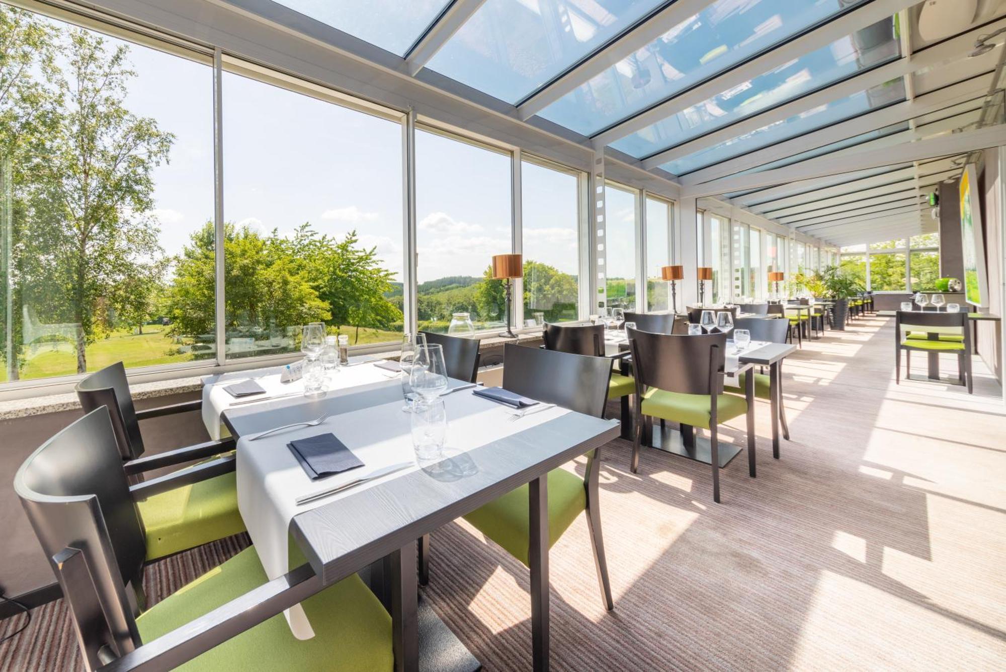 L'Hotel Et Restaurant Du Golf De Clervaux Eselborn Zewnętrze zdjęcie